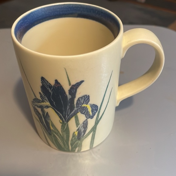 Vintage Otagiri Iris coffee mug - Picture 6 of 6